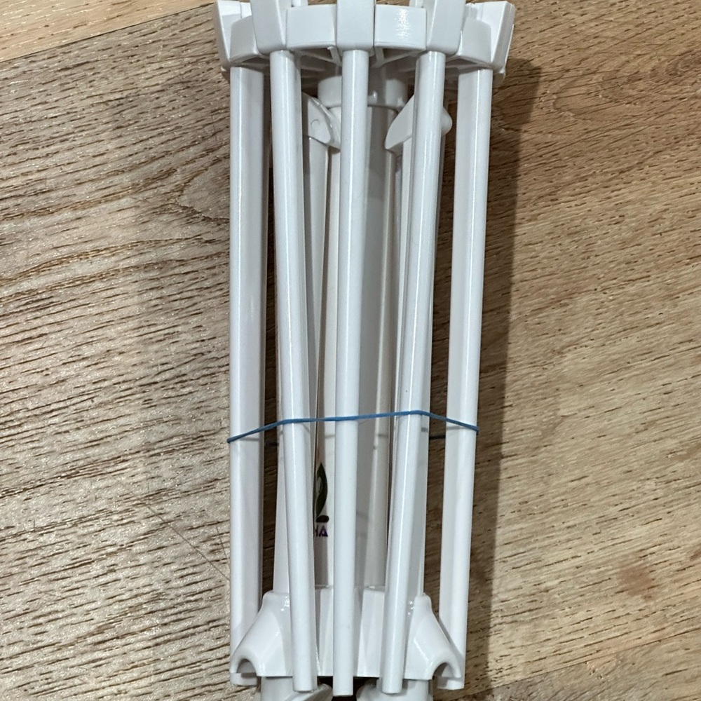 Handheld Electric Pasta Maker & Pasta Drying Rack Bundle - Picture 11 of 11